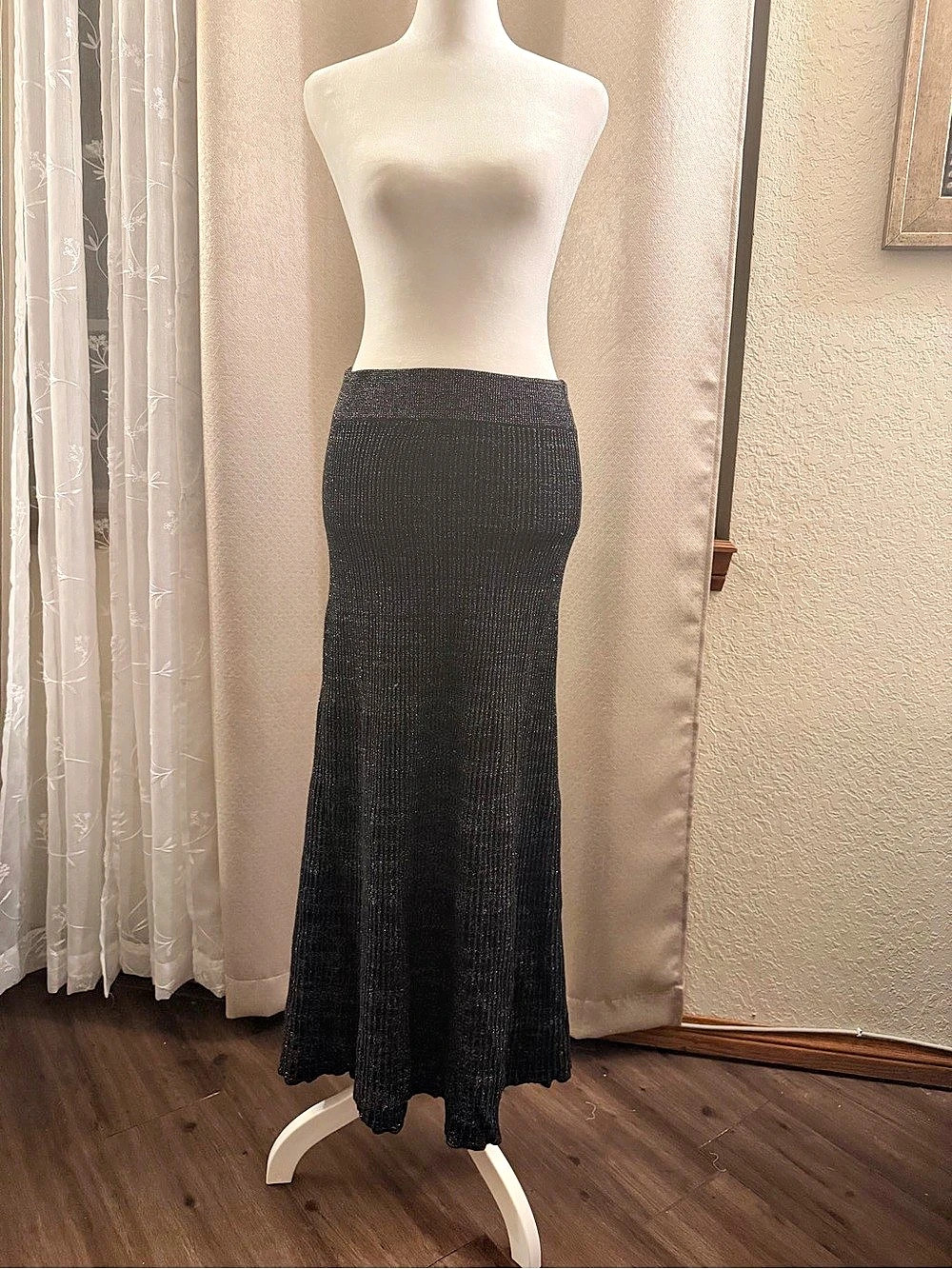 Free People Ribbed Maxi Skirt in Black Like New